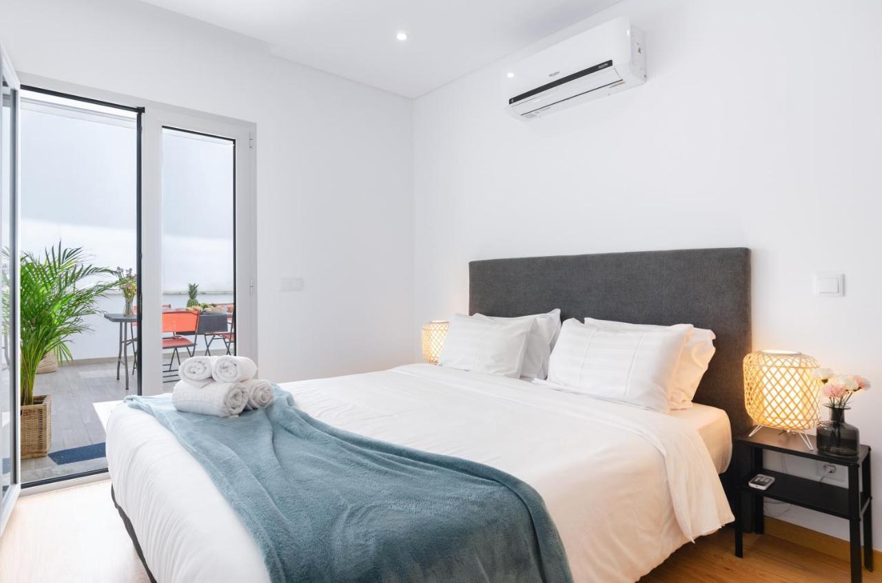North Breeze - 2 Bedroom With Rooftop Pool *
